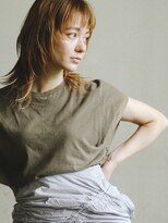 バーノン(VERNON)&nbsp;Messy Modern Mullet wearing AKIKO AOKI【VERNON】058-262-3611