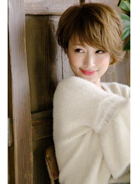 ブルーム コスタ(Blume COSTA) ブルームコスタ　柔らかさとルーズなショートスタイル