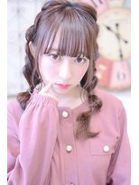 メイズ(MAZE) 【メイズ・東中野・鍛原志行】ガーリーな三つ編みアレンジ