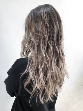 アイティー バイ アルバム 中野店(IT by ALBUM) バレイヤージュナチュラルグレージュ_ハイライトカラー_ba301742