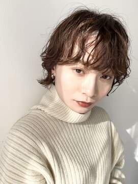 シスタ 二子玉川(SiSTA) SiSTA【シスタ】二子玉川 / 大人ショートパーマ