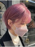 ピンクベージュ丸みショートボブマッシュショートくびれショート