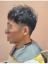 ヒルマ ヨルマ(HIRUMA/JORMA)&nbsp;くせ毛を生かしたショート