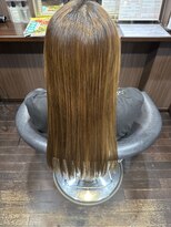 髪の美院 シャルマン ビューティー クリニック(Charmant Beauty Clinic)&nbsp;ベージュストレート