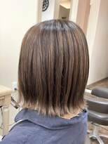 アルターリール(aL ter Rire)&nbsp;くびれヘア/アプリコットオレンジ/ハイライトカラー/中村郁未