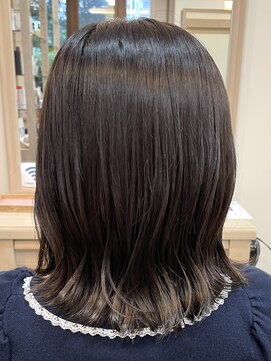 アルターリール(aL ter Rire) 暗めカラー/デザインカラー/フェイスフレーミング/澤瑞絵