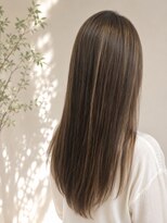 ウルッシュ(Urlush) ナチュラルハイライト×艶ストレートロング