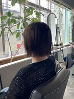 アールフランプラス(arFranc+) 切りっぱなしボブ