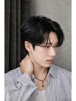 アイン(EIN)&nbsp;韓国風センターパート/カルマパーマ/メンズマッシュ/八王子