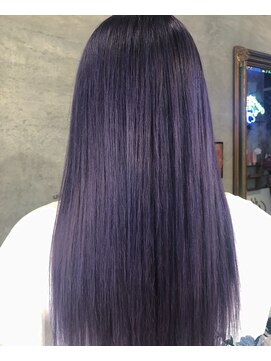 アティック ヘアーデザインアンドリラクゼーション(attic hair design&relaxation) パープルアッシュ