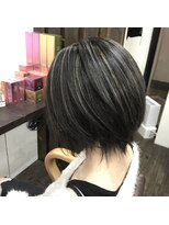 ユートピア(U topia)&nbsp;渡邉サロンスタイル23【ユートピア渡邉】小顔オリーブカラー