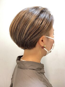 レンジシキチジョウジ (RENJISHI KICHIJOJI) サイド刈り上げ丸みショート【RENJISHI】