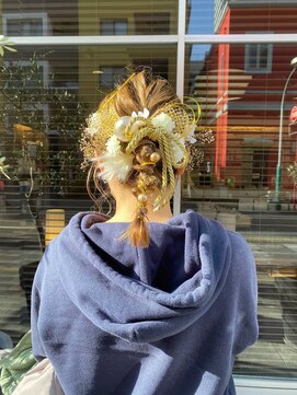 バルス(BLS) 成人式ヘア編みおろし【デザインカラー/髪質改善】