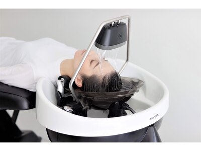 最新の美容機材頭浸浴＆Marrb（マイクロバブル発生器）を設置