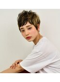 コンパクトなフォルム！タイトショート