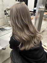 ユイマァル 岡山店(YUIMARL)&nbsp;ホワイトベージュ