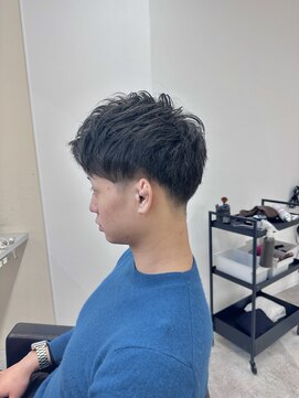 アイディール 心斎橋店(:ideal) 爽やかマットショート☆ビジネス刈り上げツーブロックブラック