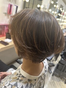 グッドネイバーズ 銀座(GOOD NEIGHBORS) 【GN銀座】どこからみても綺麗なフォルムのくびれショート♪