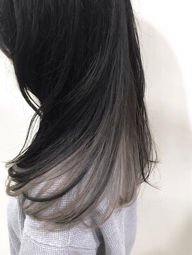 シャッター(Shutter) グレージュインナーカラー