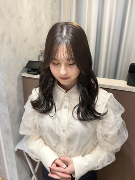 エッセ 大阪梅田茶屋町店(esse) 大人オリーブグレージュ♪