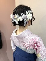 ミラ(Mila)&nbsp;ふわふわツインお団子♪成人式卒業式ヘアセット