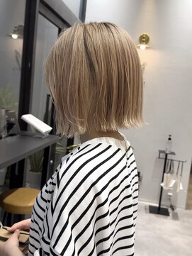 ビューレイギンザ(VIEW LEI GINZA) ハイトーンボブ