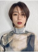 シースルーバングイヤリングカラー外ハネショート