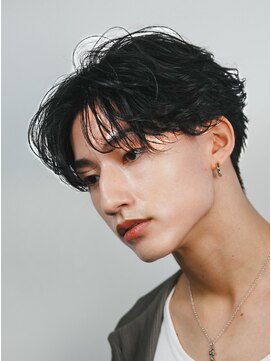 レタッチ バイ フィフス 天神大名(RETOUCH by fifth) 福岡天神メンズフェザーパーマフェザーショートスパイラルパーマ