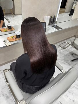 キング 心斎橋店(K!ng) 縮毛矯正髪質改善レイヤーカットトリートメント心斎橋美容室