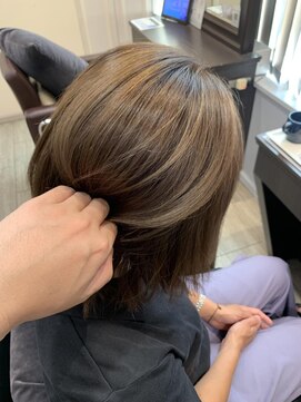 ヴィサージュクオン(VISAGE Quon) 艶髪ストレート