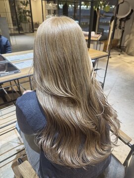 リムレス(LIMLESS) 韓国レイヤー/くびれレイヤー/顔周りレイヤー/万代/新潟駅前◆