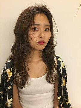 ロティー 天神(loty) スモーキーベージュ×ラフウェーブ