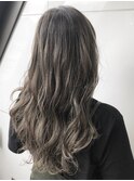 シルバーベージュ