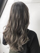 リヴィーダ(LIVIDA)&nbsp;シルバーベージュ