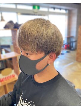 ザ ハレ 学南町店(THE HALE'S) ミルクティーベージュ