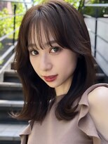 ドットハリス(.Hallis)&nbsp;大人かわいい/小顔/ミディアムレイヤー/20代30代40代