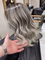 サニー 渋谷(SUNNY)&nbsp;バレイヤージュ、ショコラアッシュ、ハイライト、グレージュ