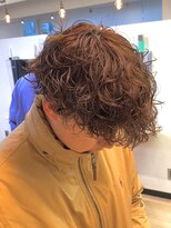 ウェイビーエフティフィフス 横浜西口(WAVEY ft.fifth)&nbsp;波巻きスパイラルツイストスパイラルパーママッシュメンズヘア