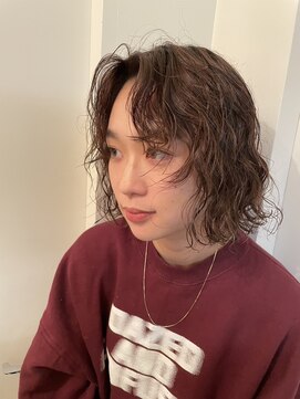 ノラキチジョウジ(NORA KICHIJOJI) ウルフボブロングレイヤー耳かけフェイスレイヤーレイヤーボブ