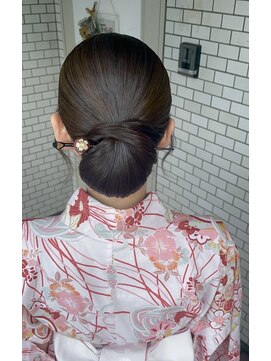 フェリーチェ(Felice) シニヨン タイトヘア 成人式ヘア タイトシニヨン 浴衣ヘア