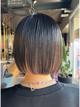 ビーストバイブランカ 刈谷三河安城(BEEst by BLANCA) ワンレングスボブ