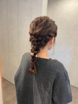 ヘアアレンジ ヘアセット ローポニー 編みおろし 二次会 結婚式