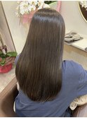 オリーブカラー