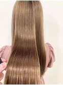 最上級トリートメントで艶髪に