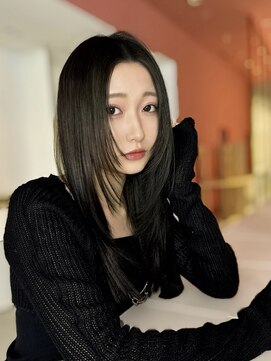 アフロート トウキョウ(AFLOAT TOKYO) セミロング/レイヤーカット/イメチェン/10代/20代/30代/丸顔