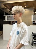メンズホワイトブロンド