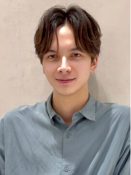 ヨリ サッポロ 札幌大通(yori SAPPORO) ニュアンスパーマ/センターパート/韓国マッシュ/ダークアッシュ