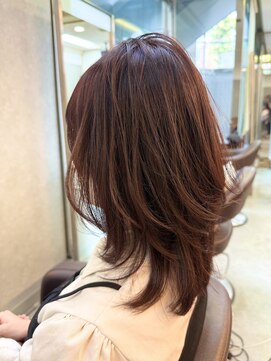 ニニ(nini) layer medium