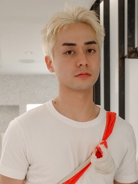 ラパンセヴェールメンズ 栄(LA PENSEE VERT MEN'S) ブロンドスパイキーショート