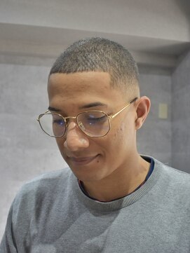 坊主フェード/メンズカット/メンズ / バーバー/理容室/床屋